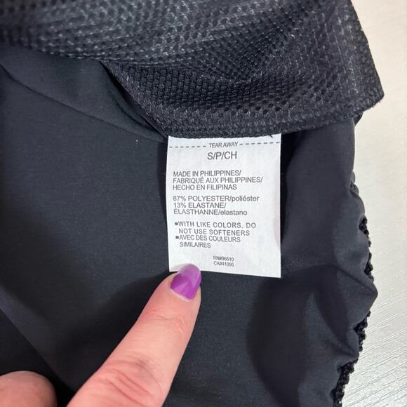 NWT Under Armour Black Pullover Windbreaker Size Small or Medium H0142 I0171 - Picture 7 of 8